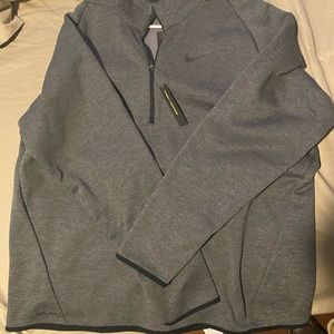 Nike 1/4 zip pullover